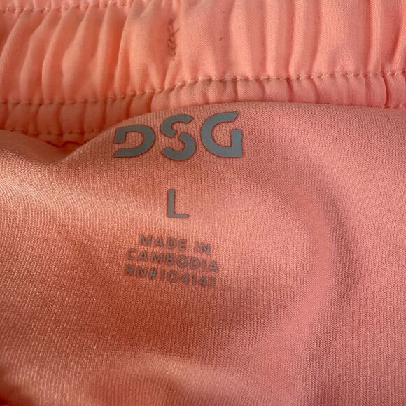 DSG Men's 2-in-1 Agility Shorts in pink ray size L NWT - Picture 3 of 8